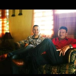 Meet your Posher, Emanuel